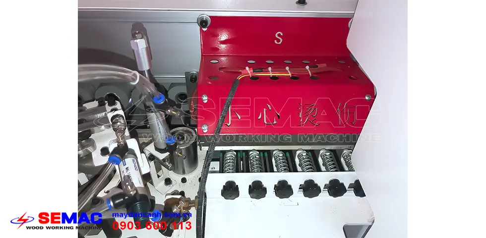 Đèn sấy máy cắt xén máy cắt xén dán cạnh biên dạng - SMHC 8200 SF