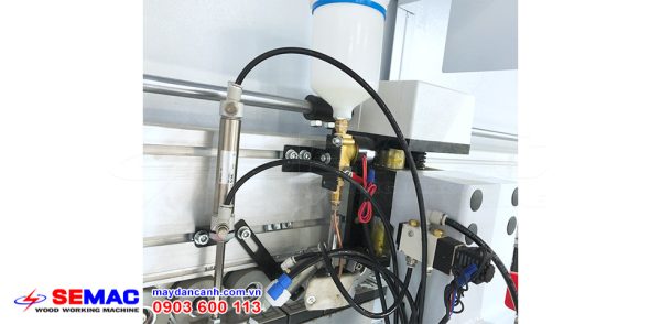 Lăn keo B - keo nghiêng máy dán cạnh noline