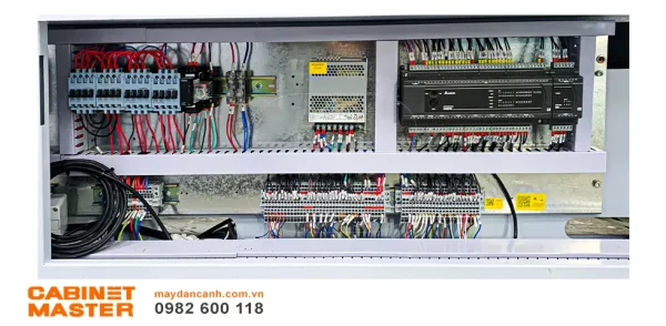 Tủ điện máy dán cạnh tự động 7 chức năng | EVA 695